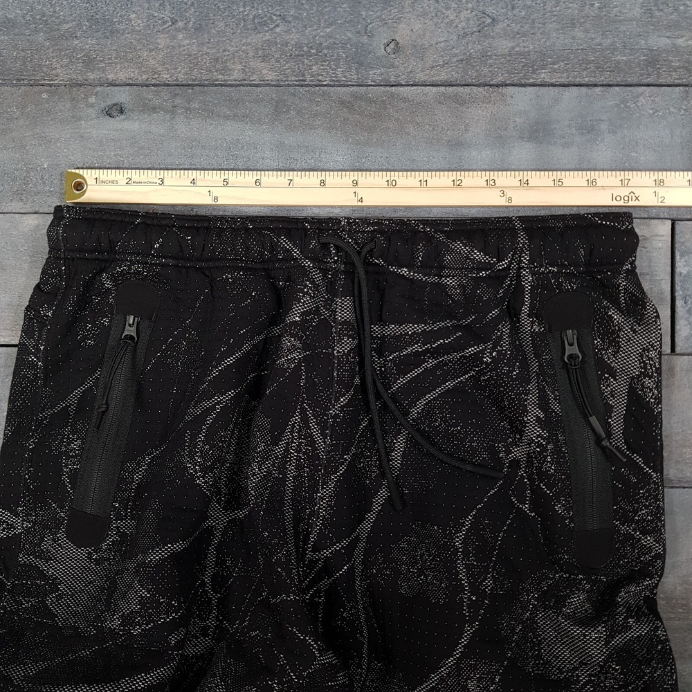 NIKE Sportswear Therma-FIT ADV Tech Fleece Pants Mens Size LARGE‎ Black Floral - Picture 6 of 7